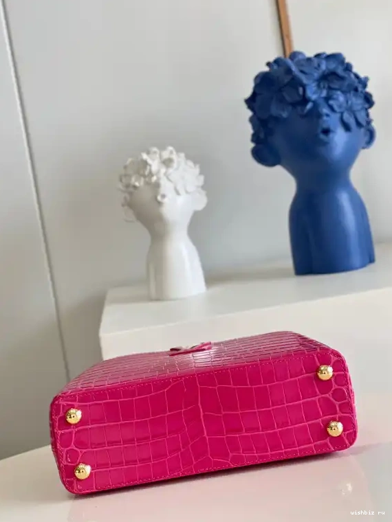 WIS BB VUITTON CAPUCINES LOUIS 0608